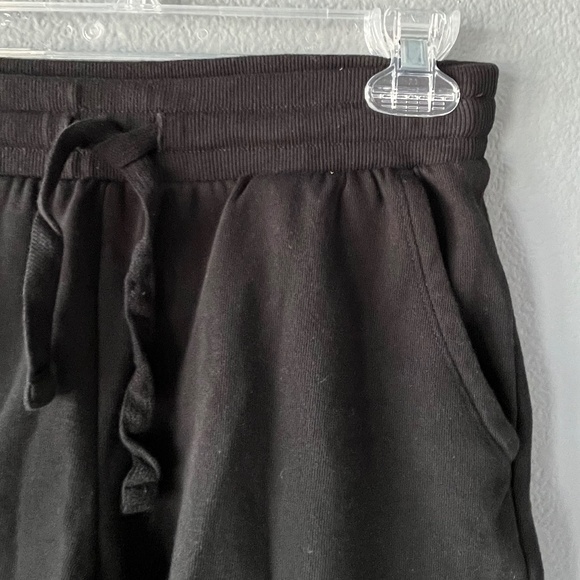 Colsie Loungewear fleece shorts - Picture 4 of 8